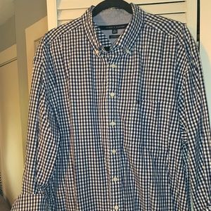 Tommy Hilfiger Classic Fit Gingham
